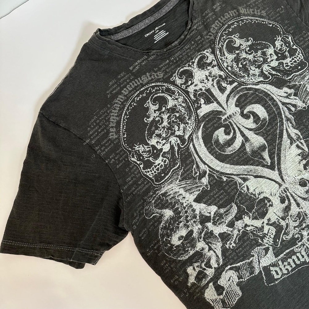 Vintage DKNY Jeans Black Cotton Tee With Gray Silver Skull Print Size Large